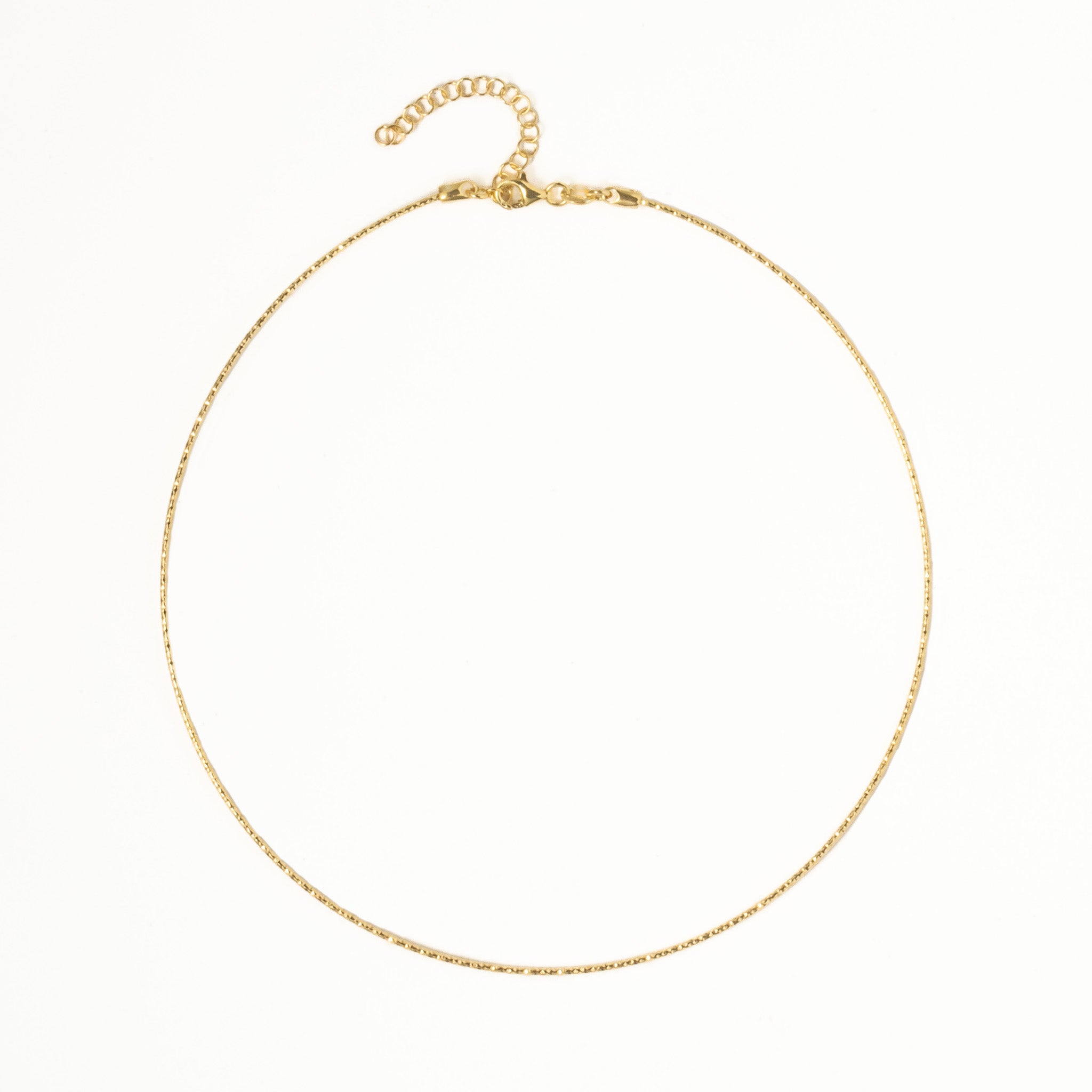 Colar Elegância Dourada - COLEÇÃO ESSÊNCIA