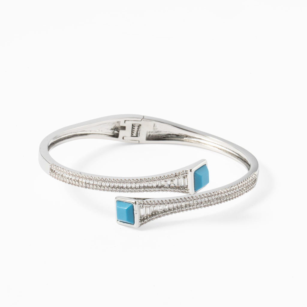 Escrava Latão com Zircônias - COLEÇÃO BRASS