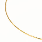 Colar Elegância Dourada - COLEÇÃO ESSÊNCIA