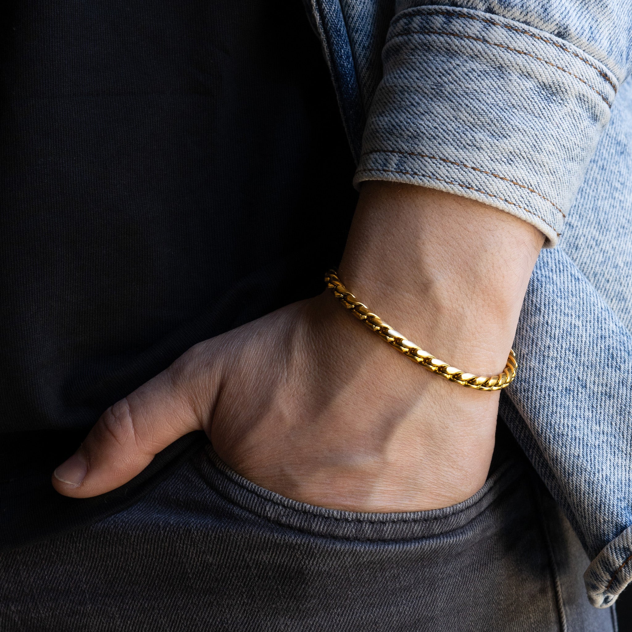 Pulseira Aço Dourado