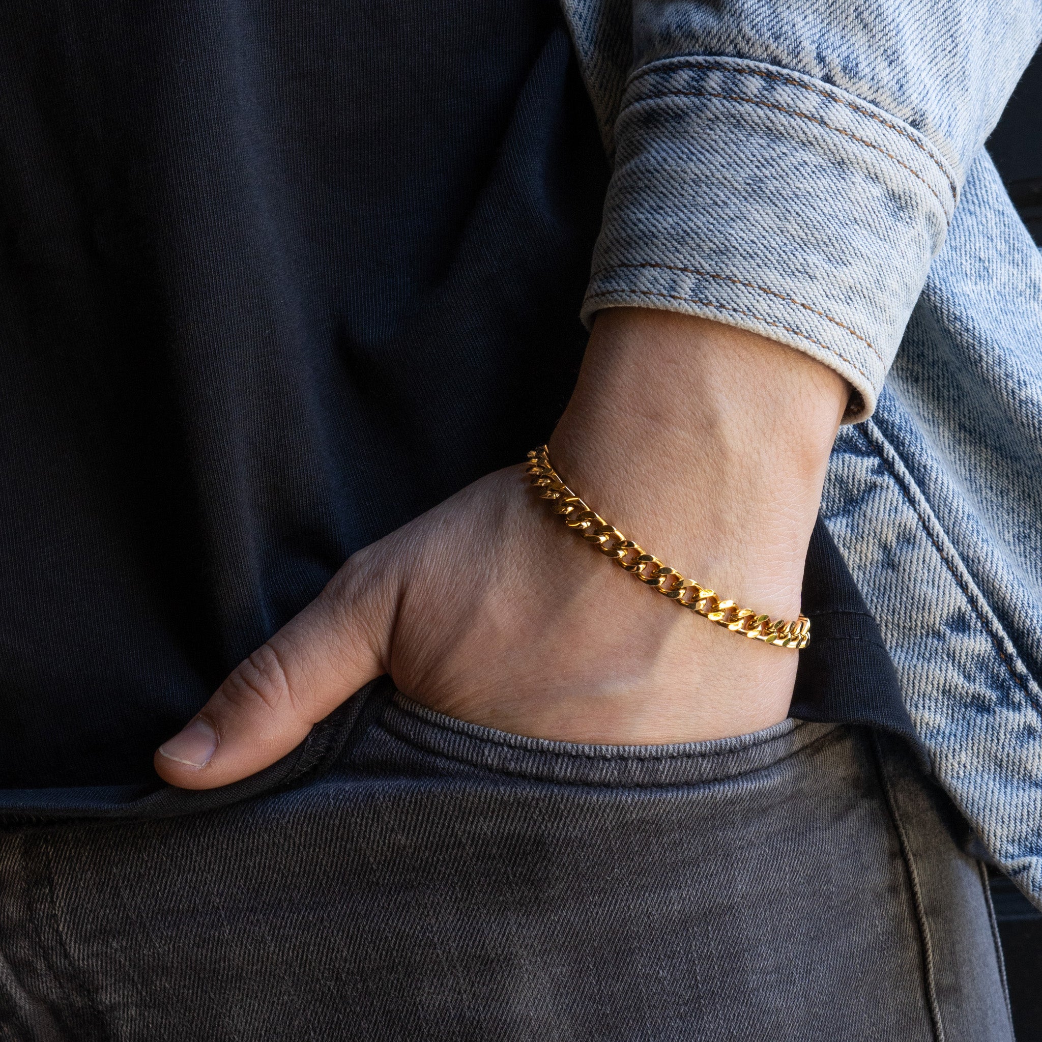 Pulseira Aço Dourado em Malha Barbela