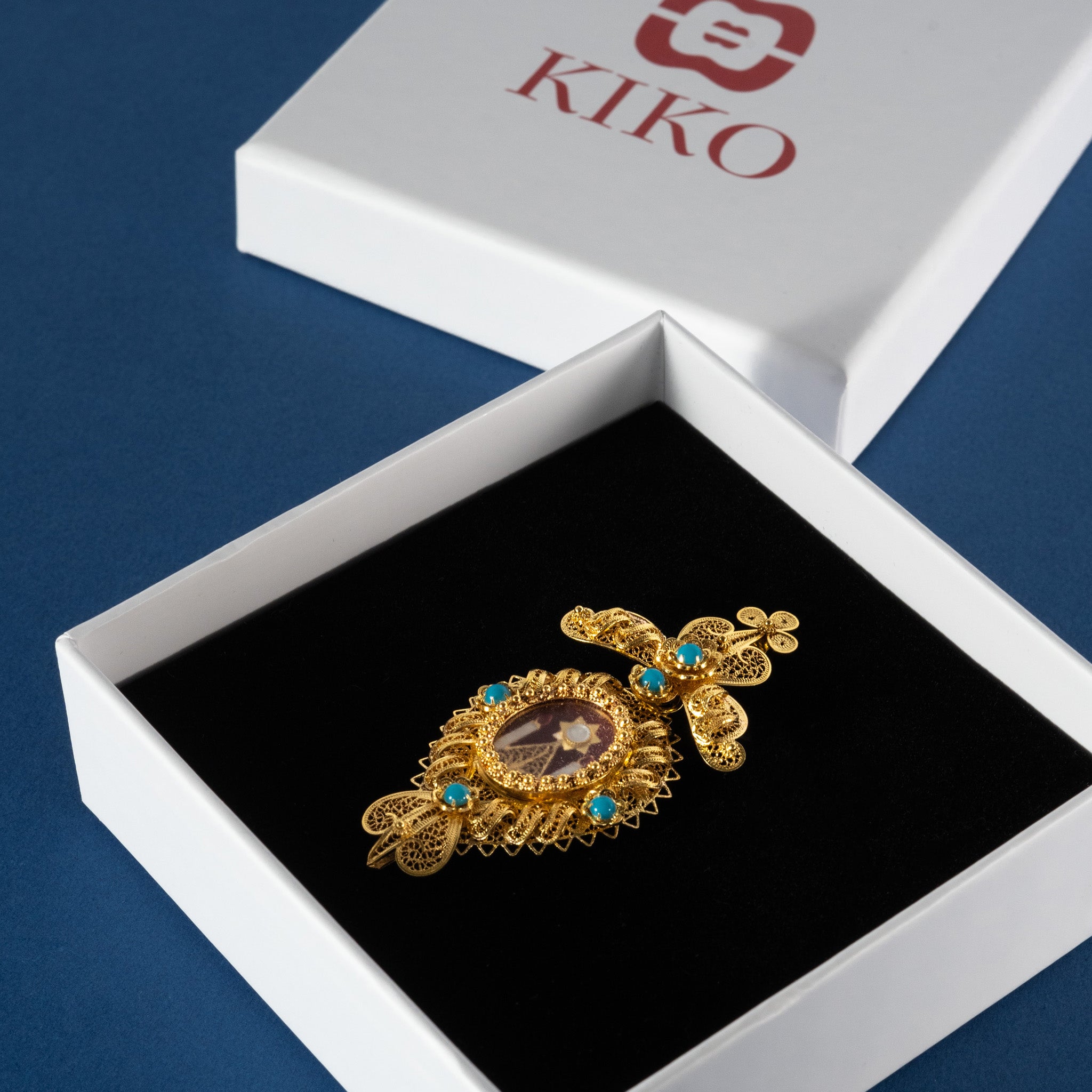 Medalha Ouro 19,2kts Filigrana - Relicário