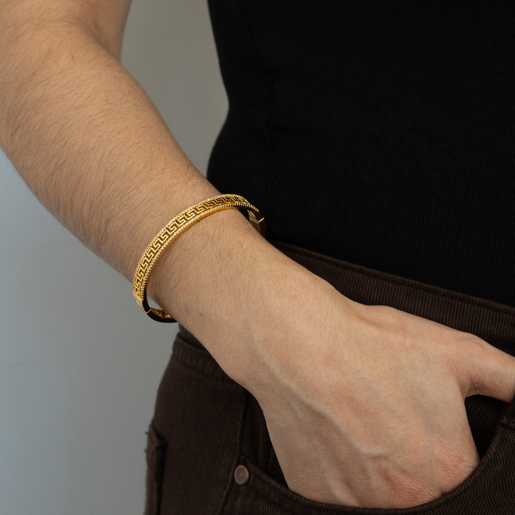 Escrava Latão Dourado com Zircônias - COLEÇÃO BRASS