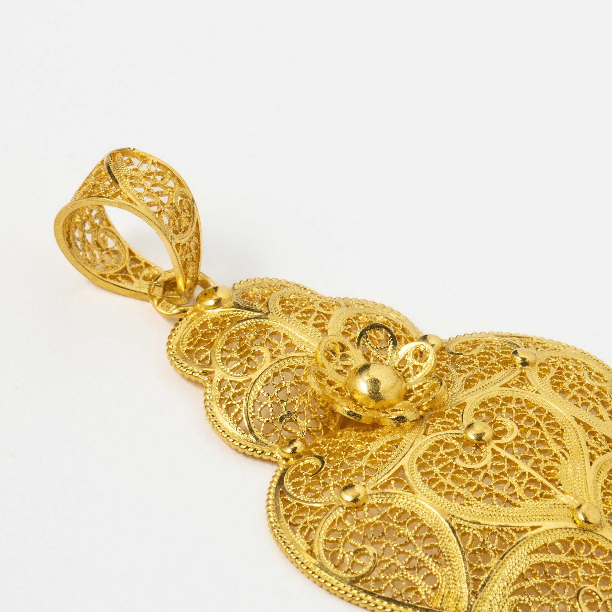 Medalha Ouro 19.2kts Filigrana - Coração de Viana