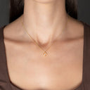 Colar Dourado com Zircónias